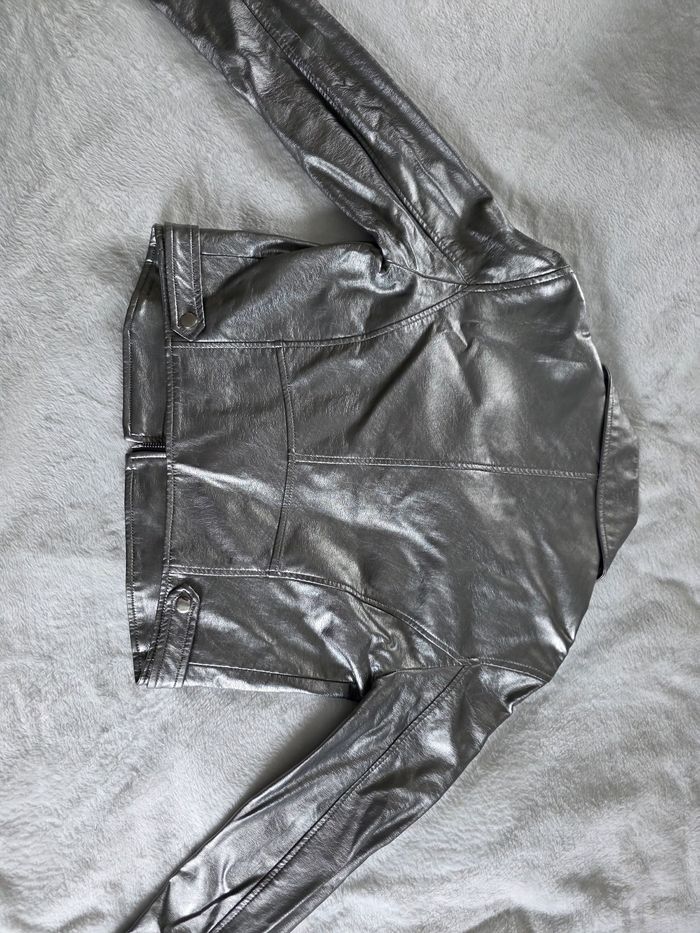 Veste en cuir grise - photo numéro 7