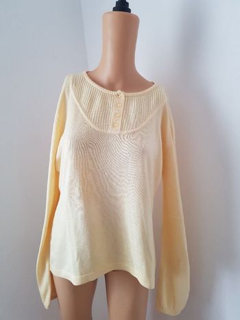 Pull femme T 5