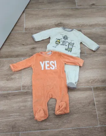 Lot de 2 pyjamas velours