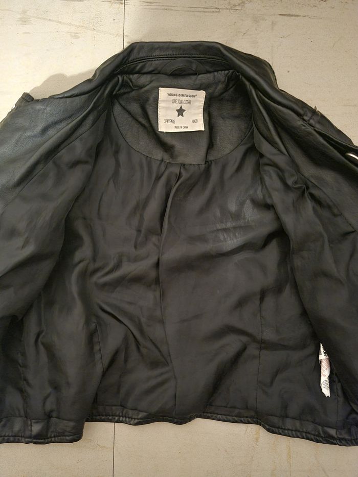 Vestes 3 ans 4 ans - photo numéro 10