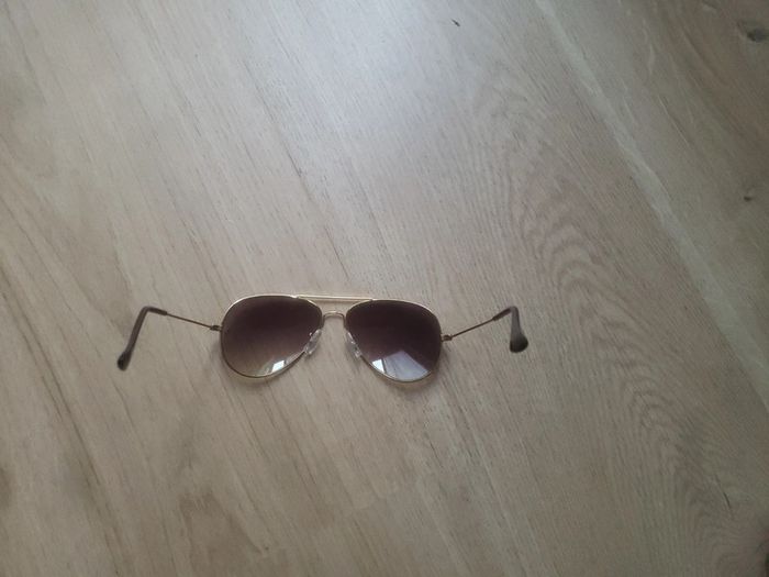Lunettes de soleil - photo numéro 4