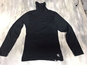 Pull à col roulé Noir.