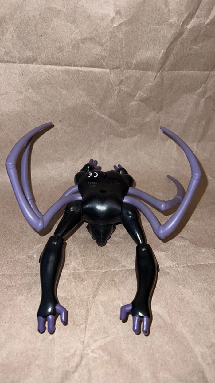 Bandaï - Ben 10 - Figurine articulée Ultimate Spidermonkey extraterrestre 8 cm - photo numéro 8