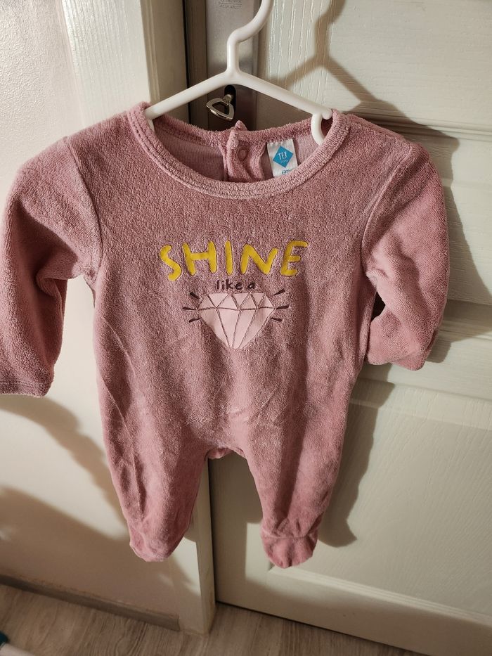 15 pyjamas - photo numéro 2