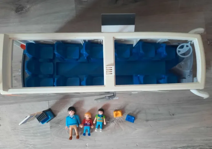 Bus 'playmobil' - photo numéro 5