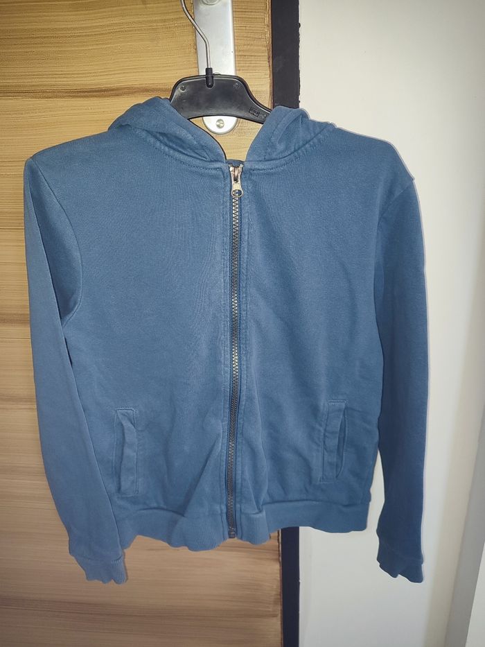 Lot hauts 10 ans - photo numéro 4