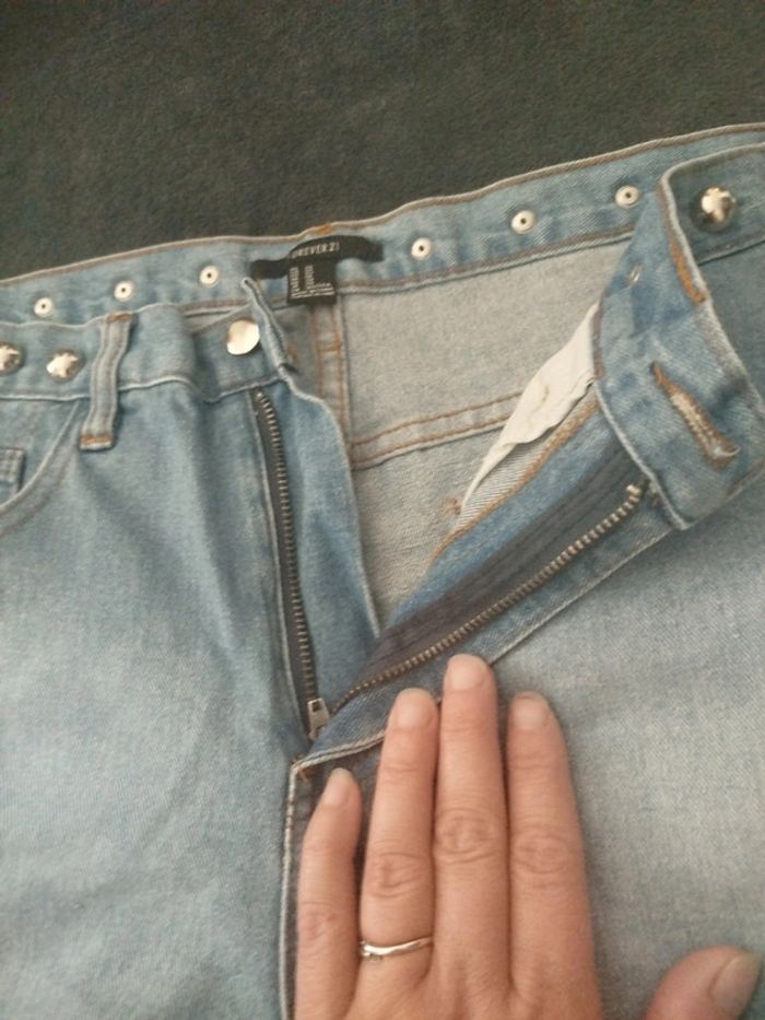 Short a trou femme - photo numéro 3