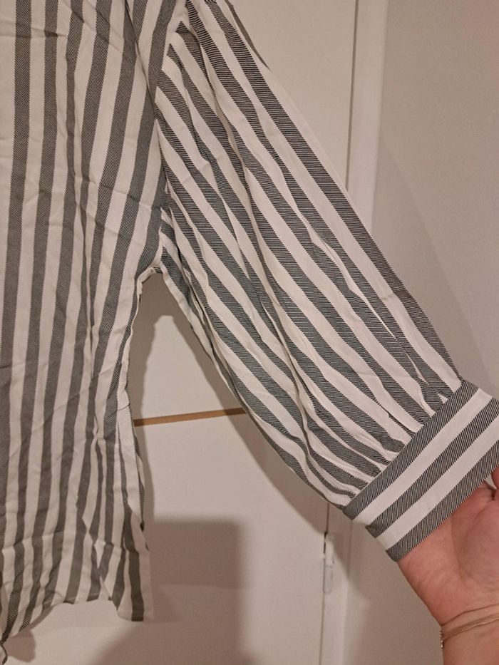 Chemise légère neuve - photo numéro 2