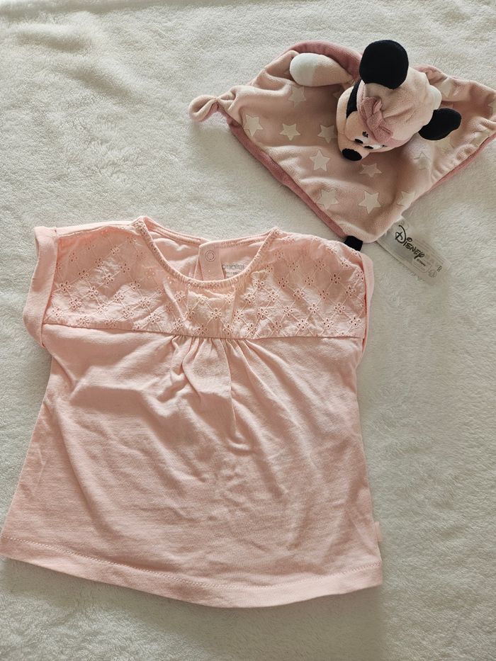 Tee shirt