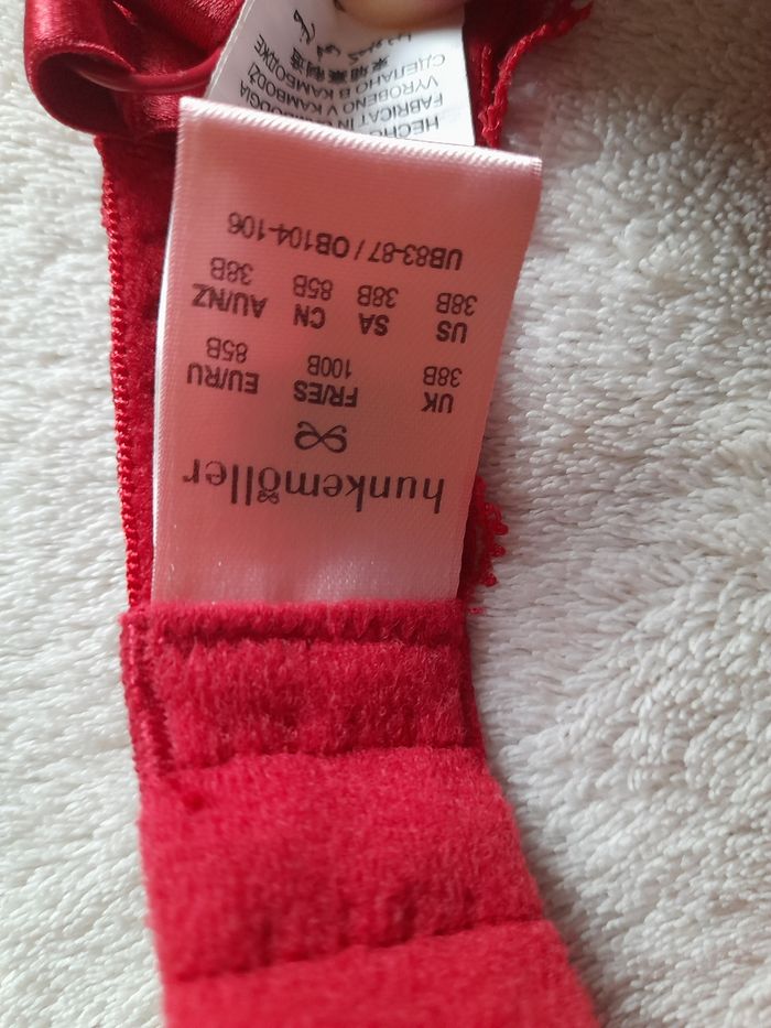 Ensemble taille 100B/M - photo numéro 4