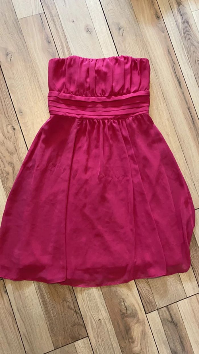 Robe fuschia bustier