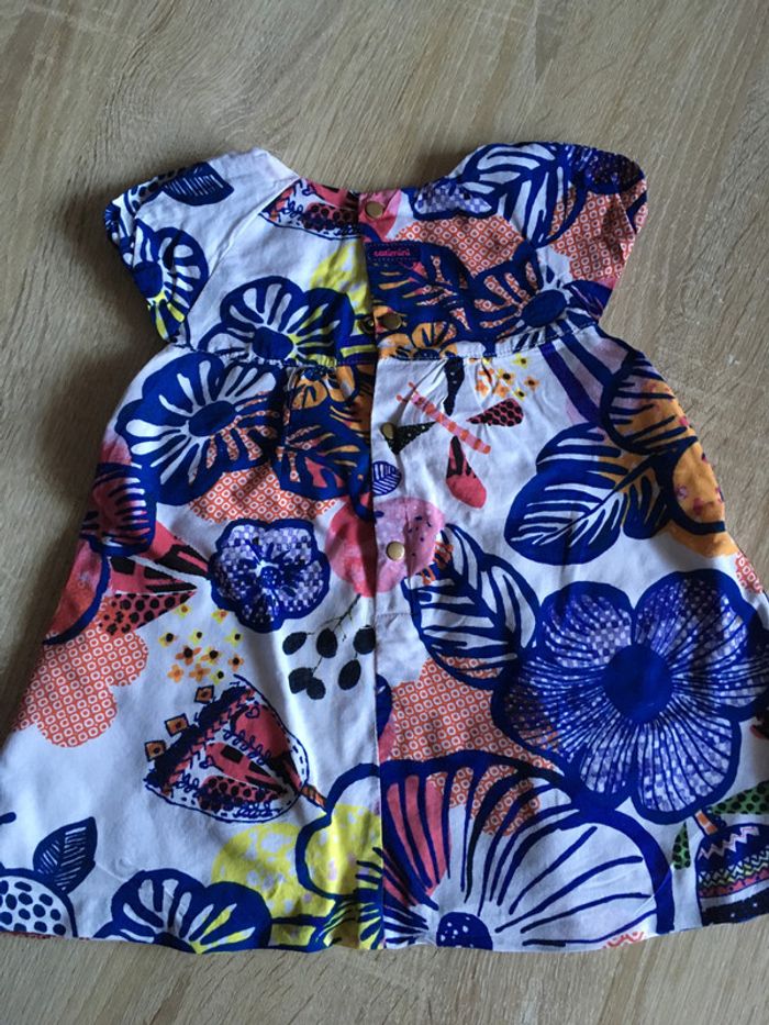 Robe taille 6 mois - photo numéro 2