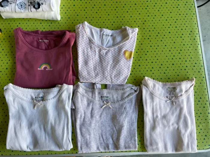 Lot vêtements fille 4A - photo numéro 16
