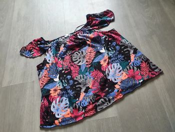 Top fleurie taille l