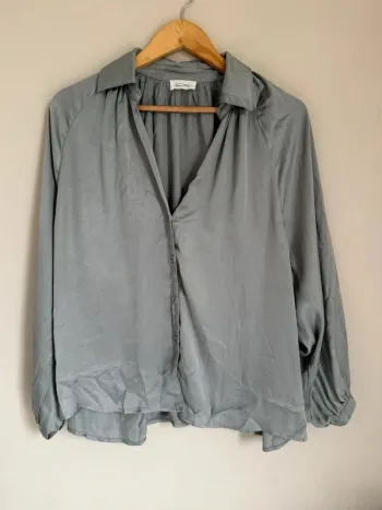 Blouse satin gris AMV