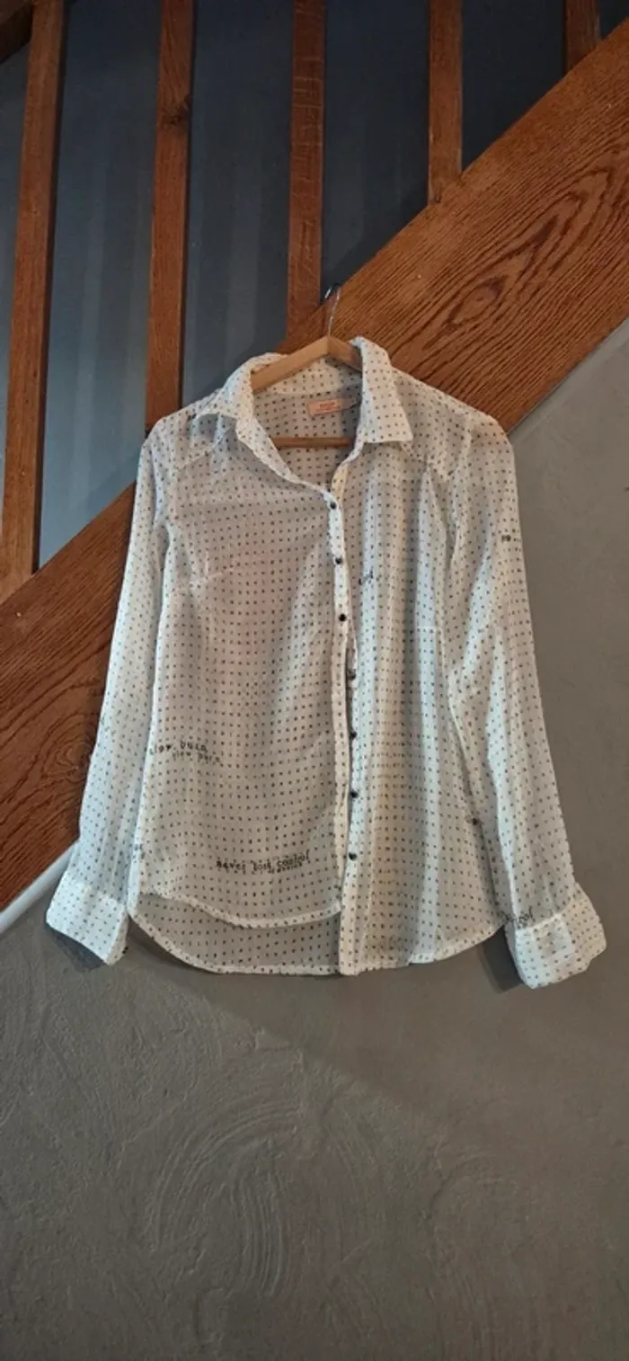 Chemise transparente