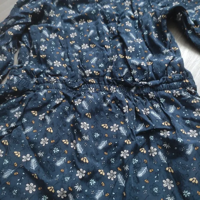 Très belle robe légère neuve jamais porté taille 3 ans - photo numéro 2