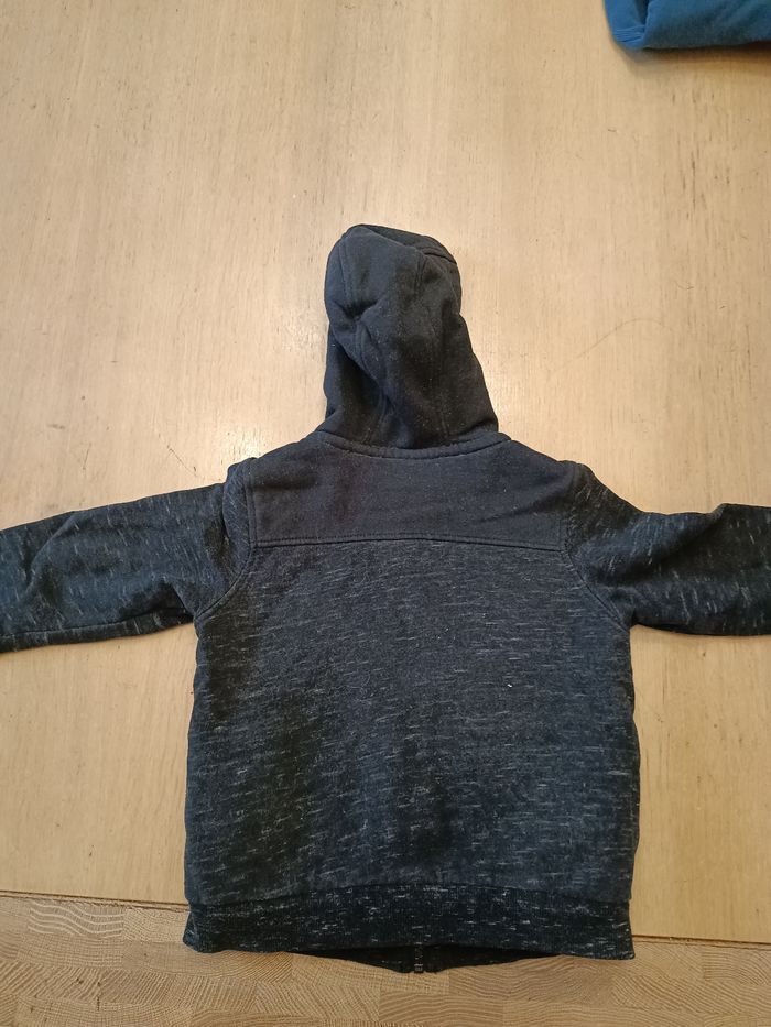 Vestes  5 ans - photo numéro 3