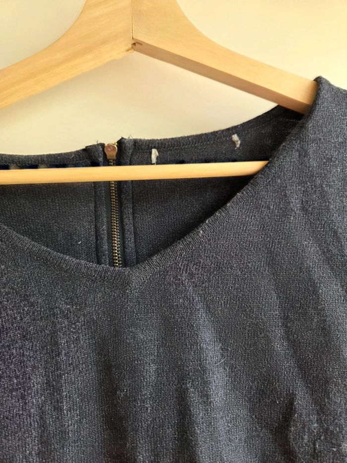 Blouse grise foncé zippé au dos - taille M - photo numéro 2