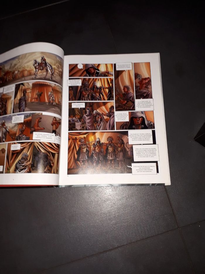 BD état neuf Assassin's Creed tome 1 Desmond - photo numéro 6