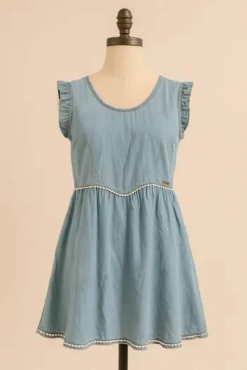 Petite robe en jean léger