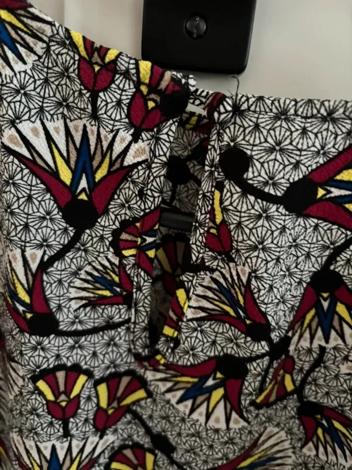 Blouse imprimée Kiabi t. s parfait état volants - photo numéro 4