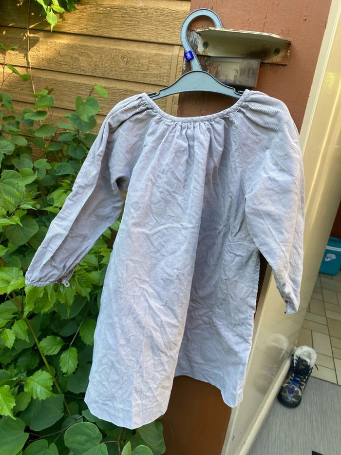 Robe brodée - photo numéro 4