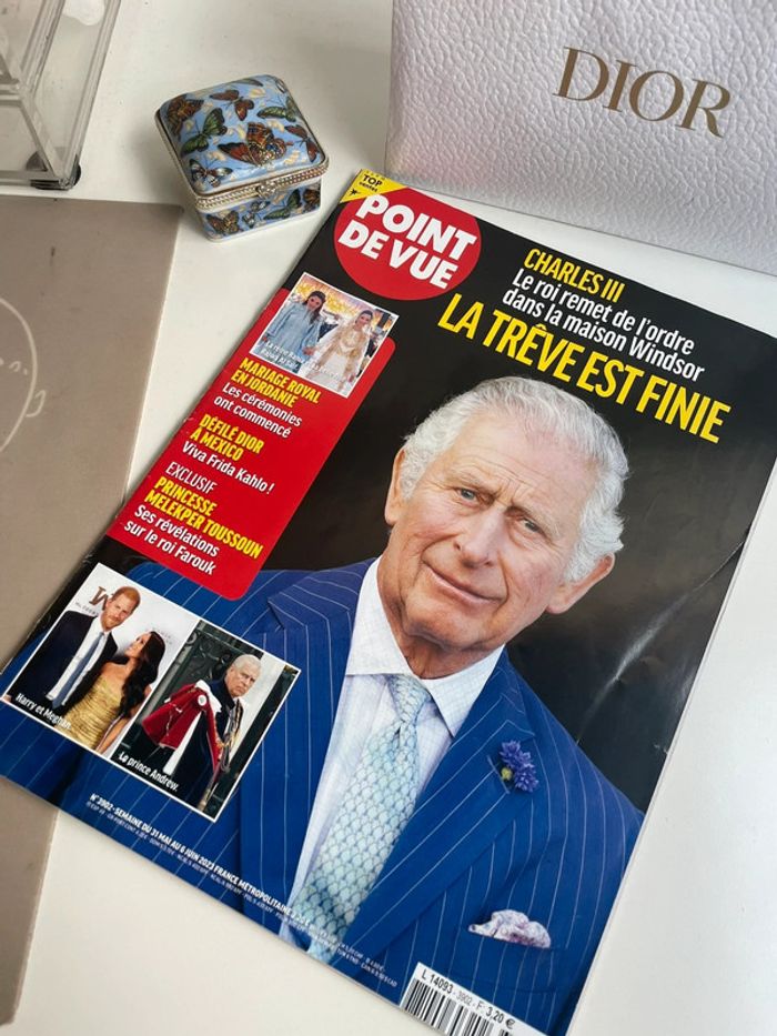 Point de vue magazine - Charles III