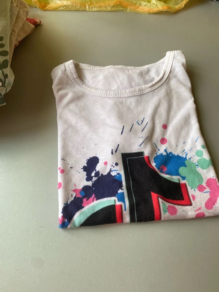 Lots 11 teeshirt taille 8 ans - photo numéro 12