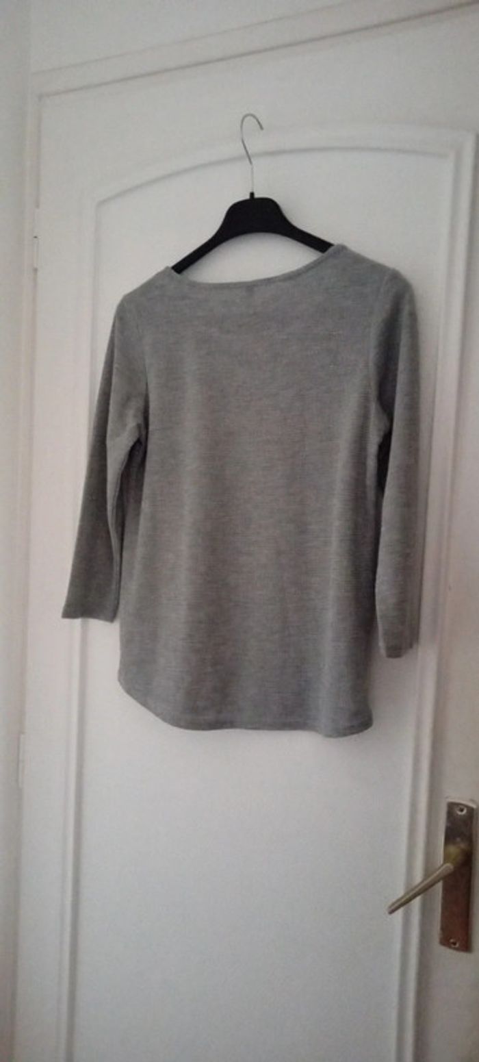 Pull de fêtes fin fil métallique argenté col strass gris femme Taille 1 - photo numéro 6
