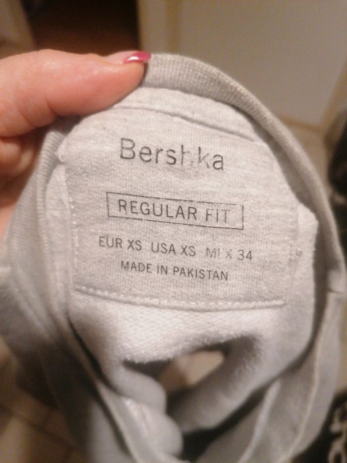 Sweat taille xs - photo numéro 3