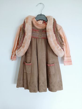 Bel ensemble robe fille 18 mois