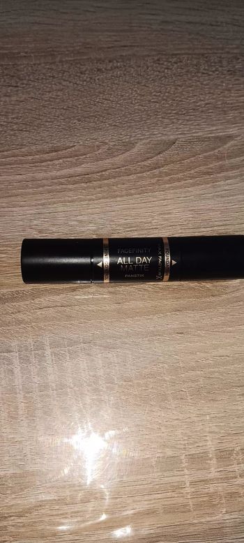 Fond de Teint Stick Max Factor