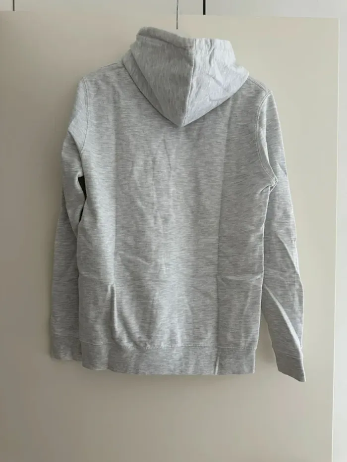 Sweat à capuche gris clair basique – très bon état, taille M - photo numéro 4