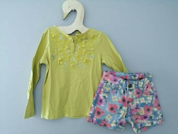 3 ans fille ensemble t-shirt Okaïdi et short Orchestra