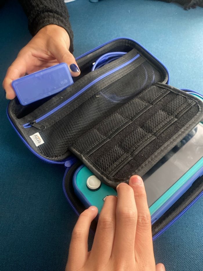 Nintendo switch lite - photo numéro 3