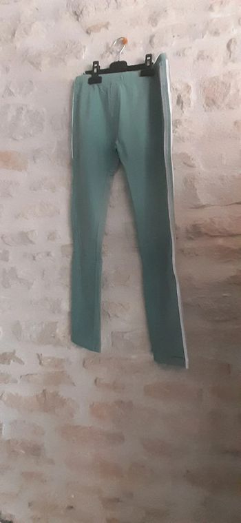 Jegging vert 16 ans avec liseret argenté