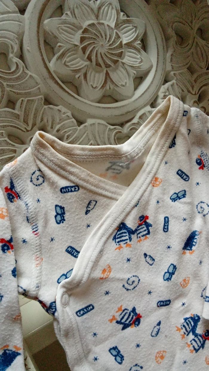 Lot 2 pyjamas + 1 bodie + 1 brassière en laine taille 0Mois - Naissance - photo numéro 10