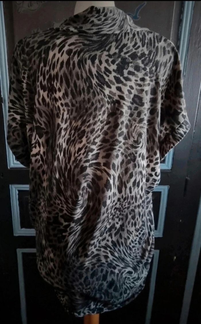 T-shirt manches courte léopard 50-52 - photo numéro 5