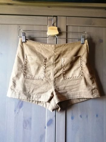 Short H&m en daim
