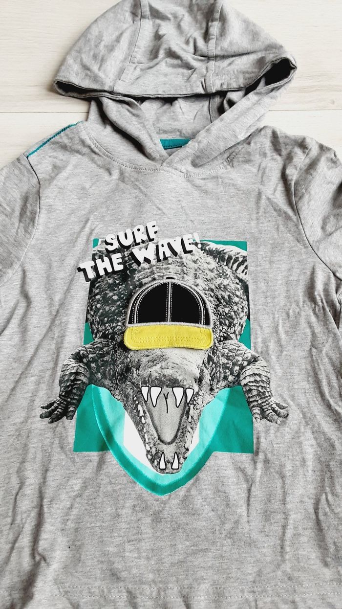Vêtement garçon tee-shirt manches courtes à capuche gris motif crocodile Orchestra 6 ans Neuf - photo numéro 2