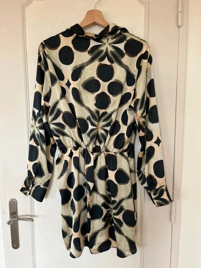 Robe imprimée Zara – Taille L – Très bon état fluide légère - photo numéro 4