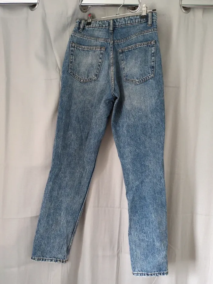 Jean taille 32 - photo numéro 3