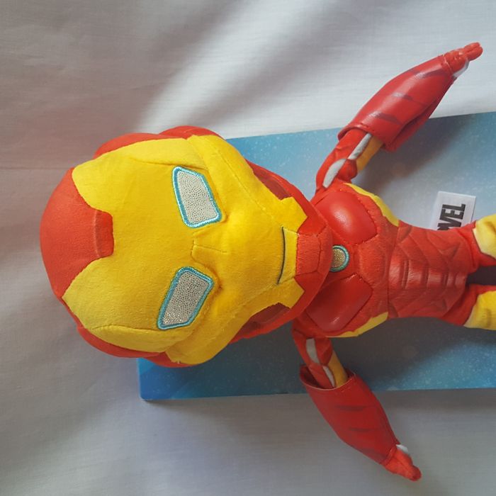 peluche 34 cm iron man marvel - photo numéro 2