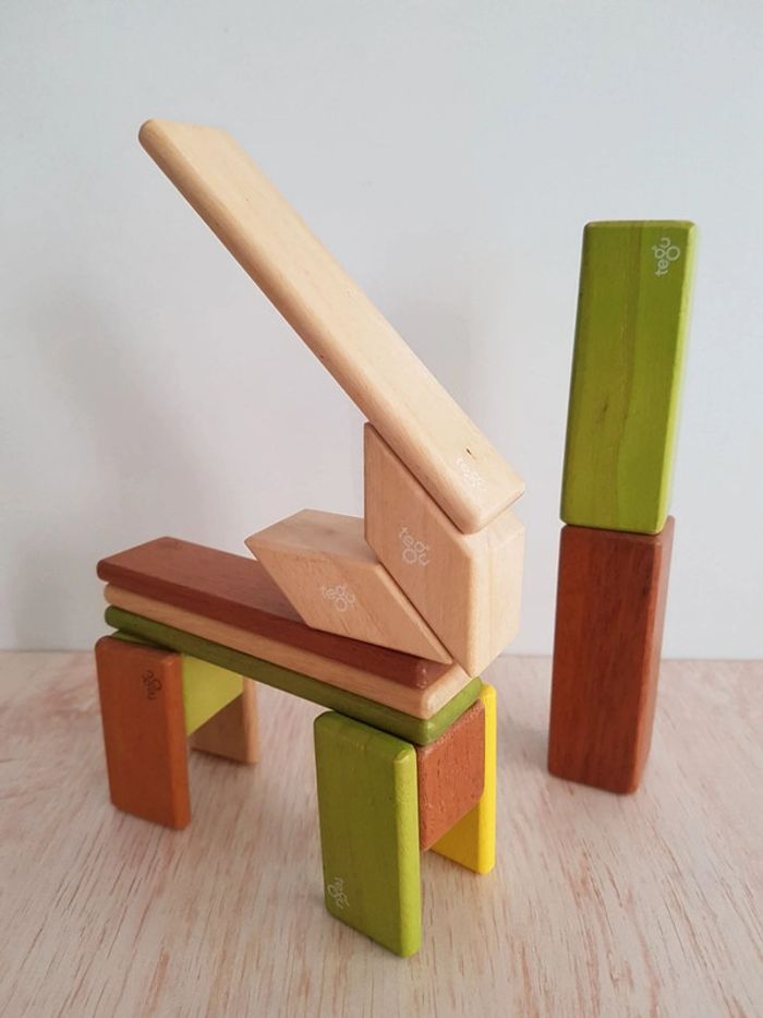 Jeu de construction magnétique en bois Tegu - photo numéro 5
