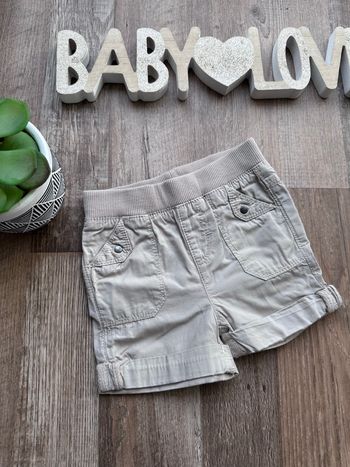 - Short Kiabi - 6 mois - Très bon état