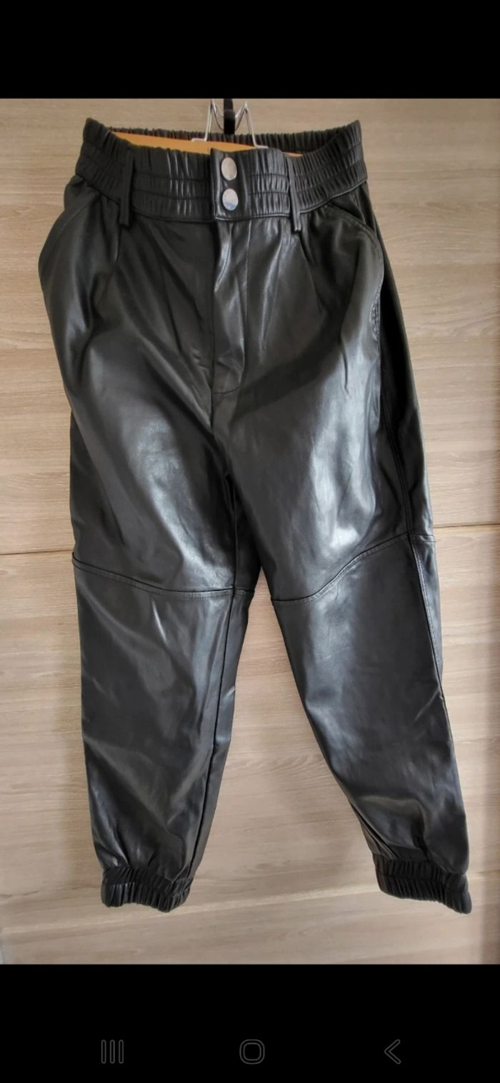 Pantalon simili cuir