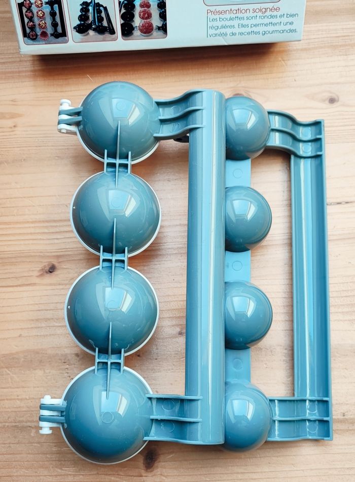 🌿 Moule à boulettes farcies x4 - Gris et blanc - Easy Make 🌿 - photo numéro 5