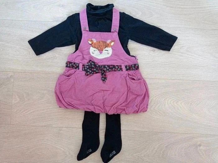 Ensemble fille 3 pièces Robe salopette velours Biche DPAM, Tee shirt et collants Kiabi 6 mois