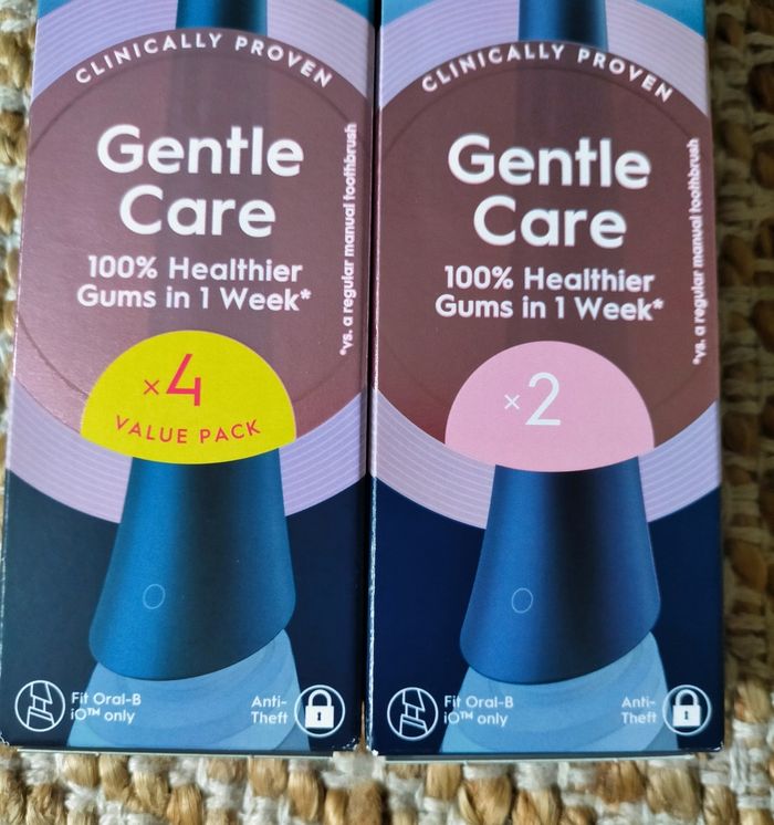 Lot 6 brossettes Oral-B io Gentle Care Noire - photo numéro 2